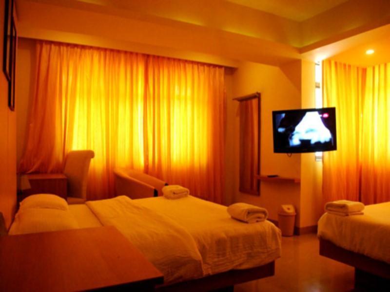 Hotel Sagar Kinara Mālvan Esterno foto