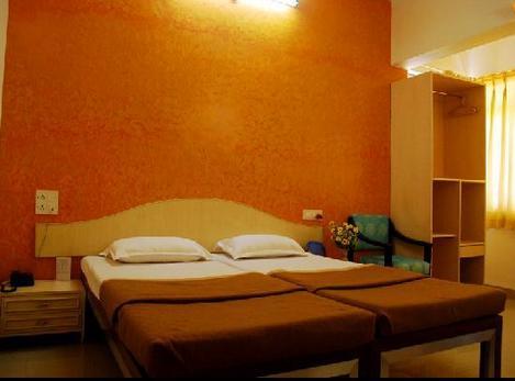 Hotel Sagar Kinara Mālvan Camera foto